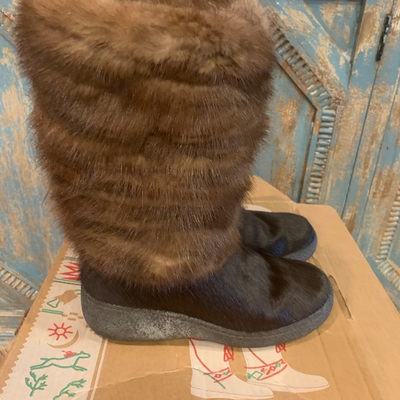 Oscar Brand Shoes - Mink boots  LIKE  NEW!